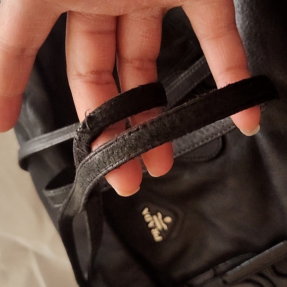 PRADA TOTE - Picture 3 of 5